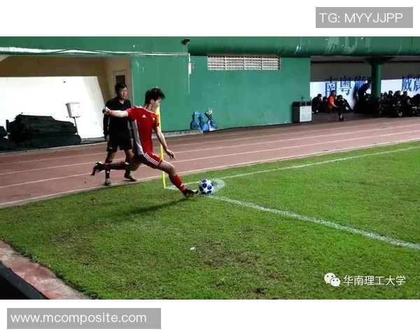 成都足球队在冠军赛中的耐力表现分析与战术探讨