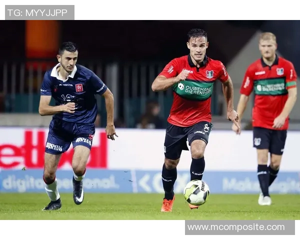 格拉夫与坎布尔激战正酣赛场精彩瞬间回顾与分析