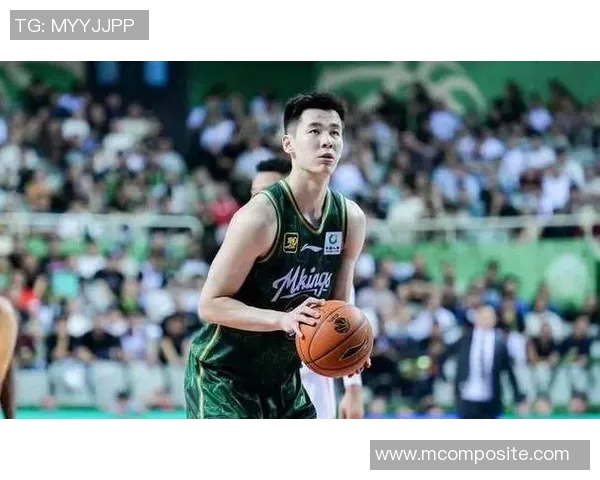 郭昊文：从篮球新星到职业生涯的璀璨之路探索与挑战