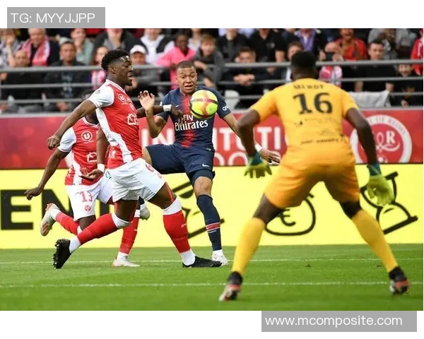 第38轮法甲精彩对决兰斯主场迎战雷恩全力争胜展现球队实力