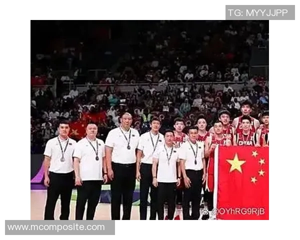 中国男篮国奥队对阵香港队的精彩对决即将上演，期待年轻球员的出色表现与团队合作