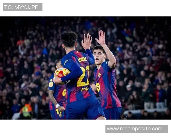 拿玻里与巴萨激战在即球迷期待精彩对决与历史交锋