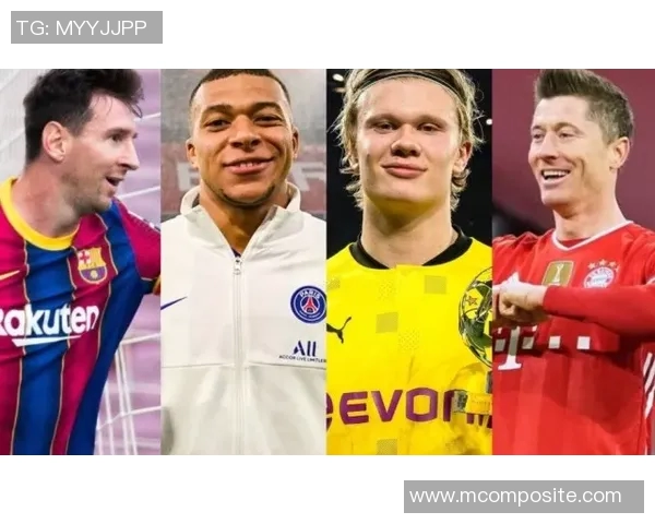 欧冠赛场惊现奇葩事件球迷冲入场内抢夺C罗球衣引发热议