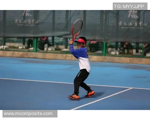 西安网球队的成长之路：追寻梦想与拼搏的纪实故事